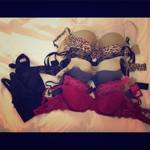 Lot of 8 Like-new or with tags Bras 36-C